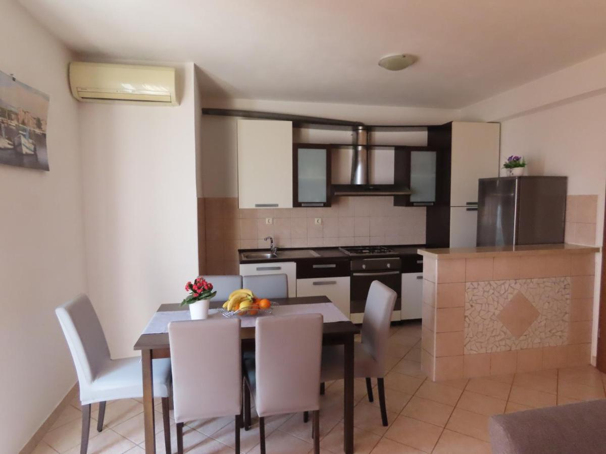 Apartament Apartman Rita Makarska Zewnętrze zdjęcie
