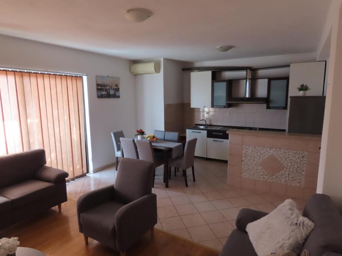 Apartament Apartman Rita Makarska Zewnętrze zdjęcie